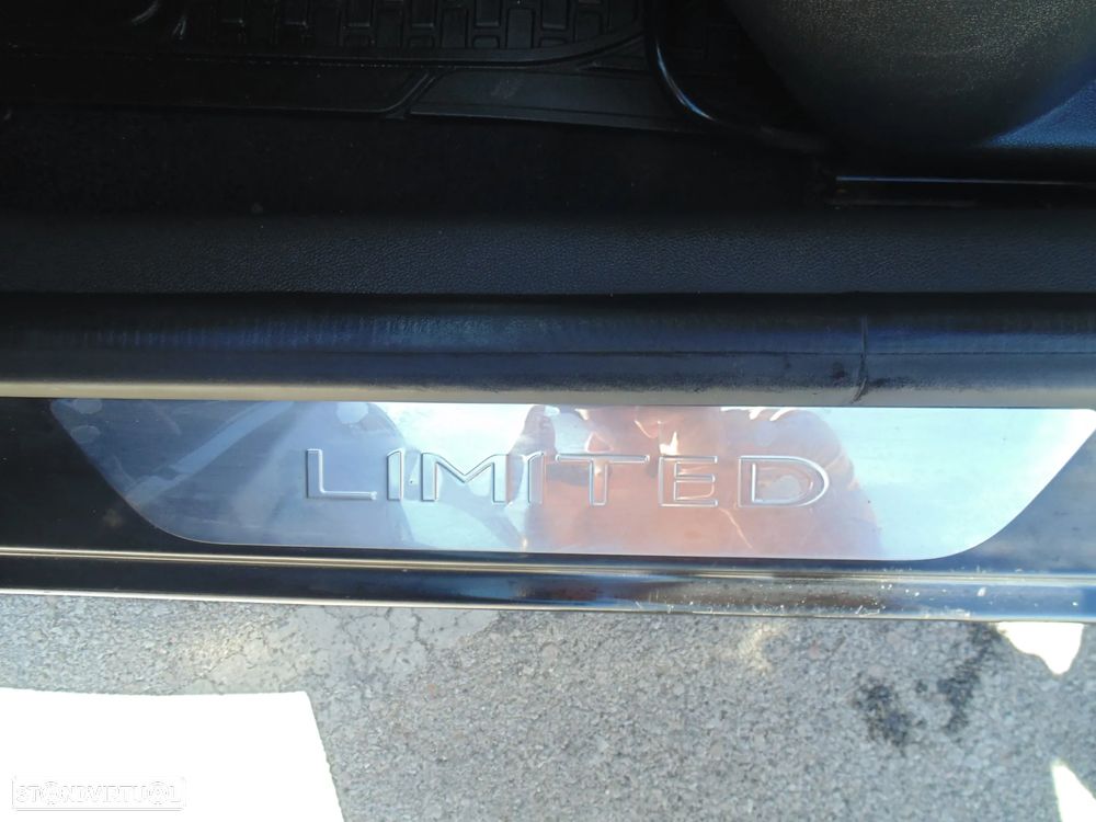 Renault Clio 0.9 TCe Limited - 25