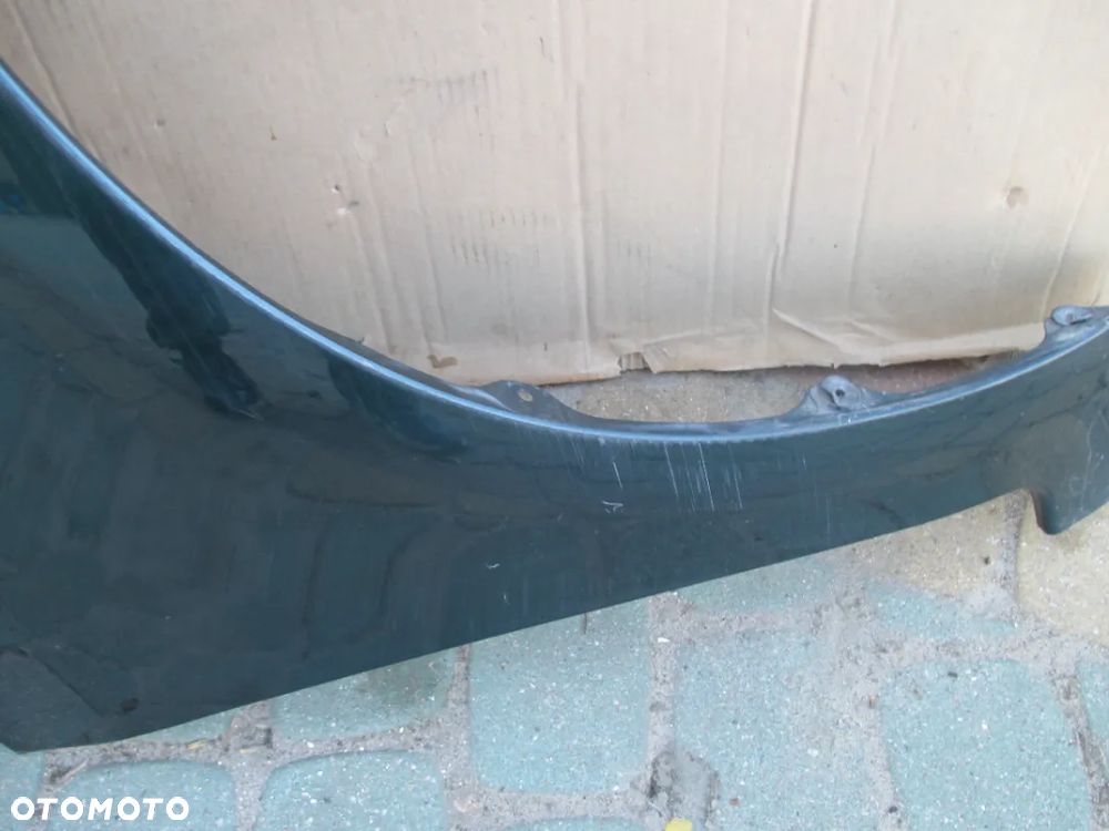 Błotnik prawy TOYOTA YARIS II 6S3 orginał bez rdzy - 3
