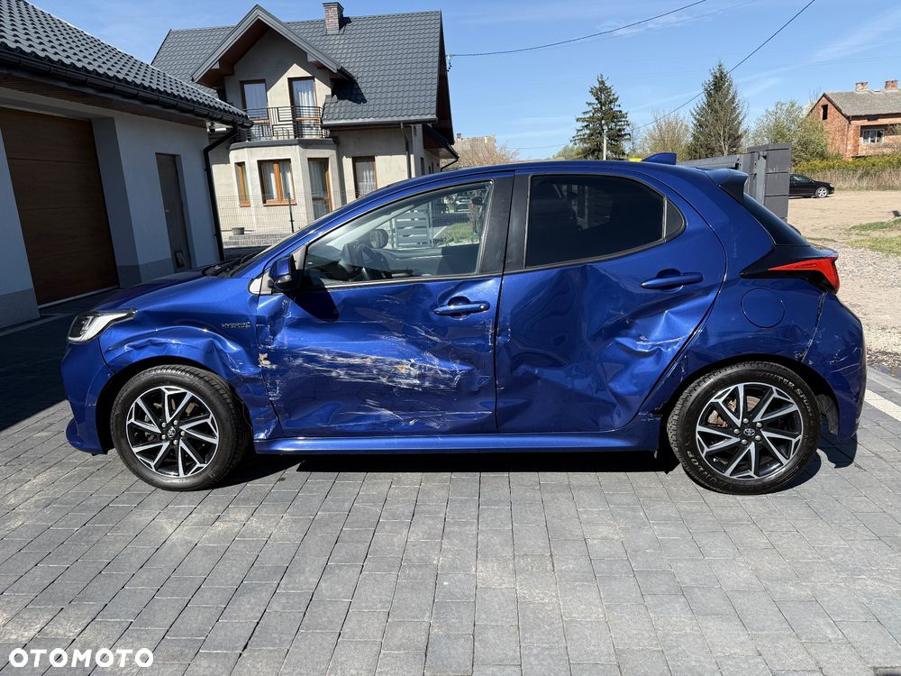 Toyota Yaris Hybrid 1.5 Executive - 3