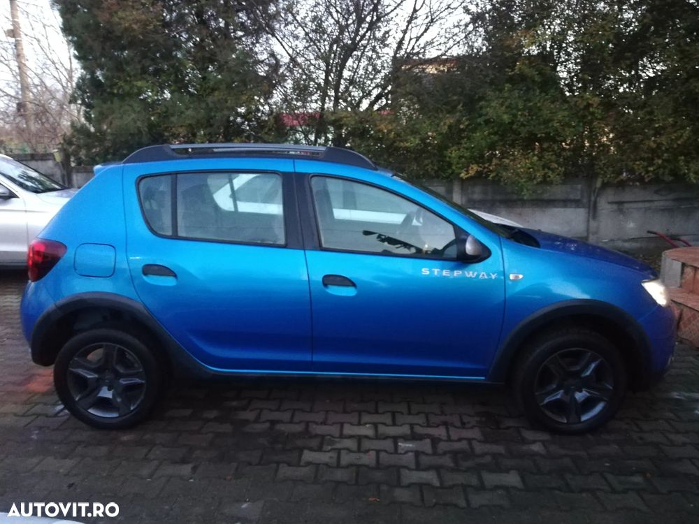 Dacia Sandero TCe 90 S&S Celebration - 15