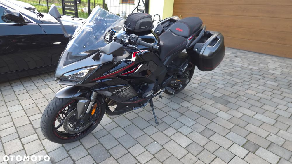 Kawasaki Ninja 1000 SX - 28