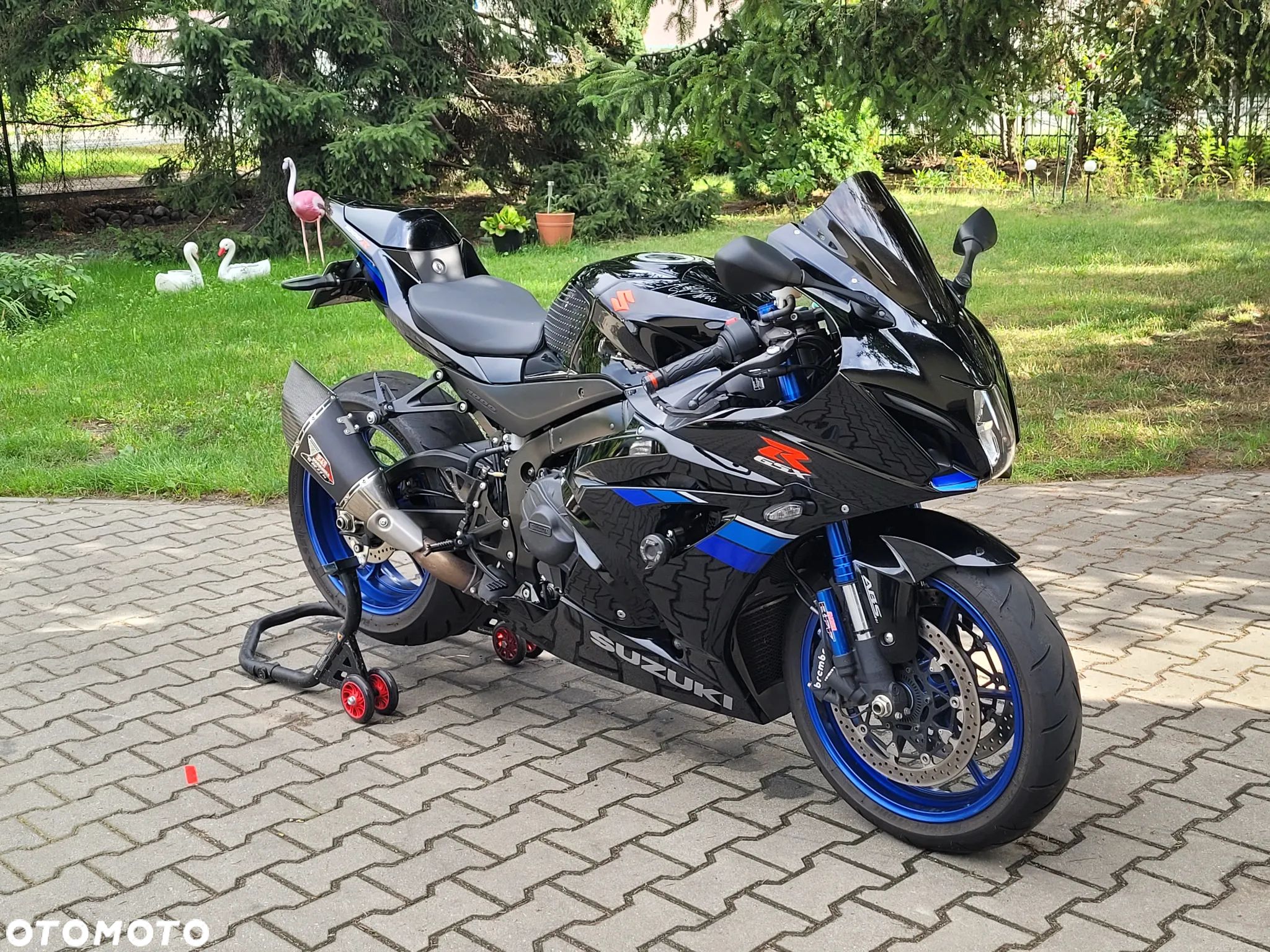 Suzuki GSX-R - 1