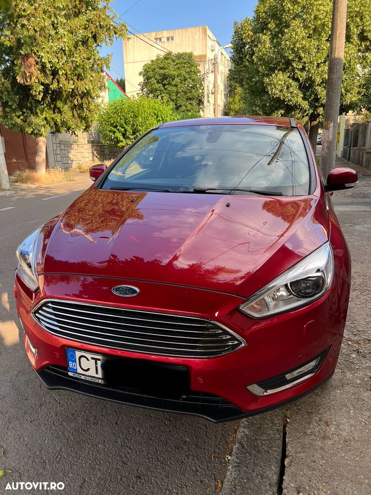 Ford Focus 1.0 EcoBoost Titanium - 1