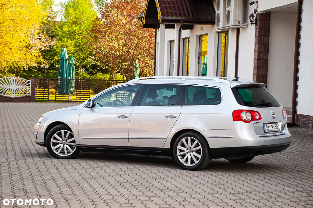Volkswagen Passat 1.8 TSI Highline - 36