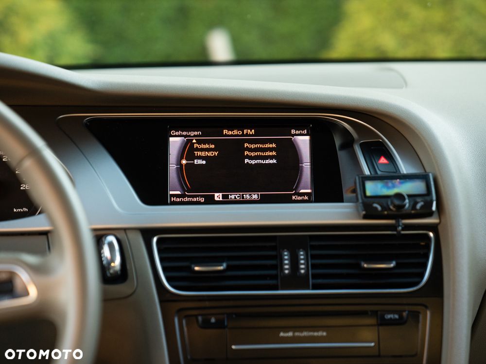 Audi A4 - 40