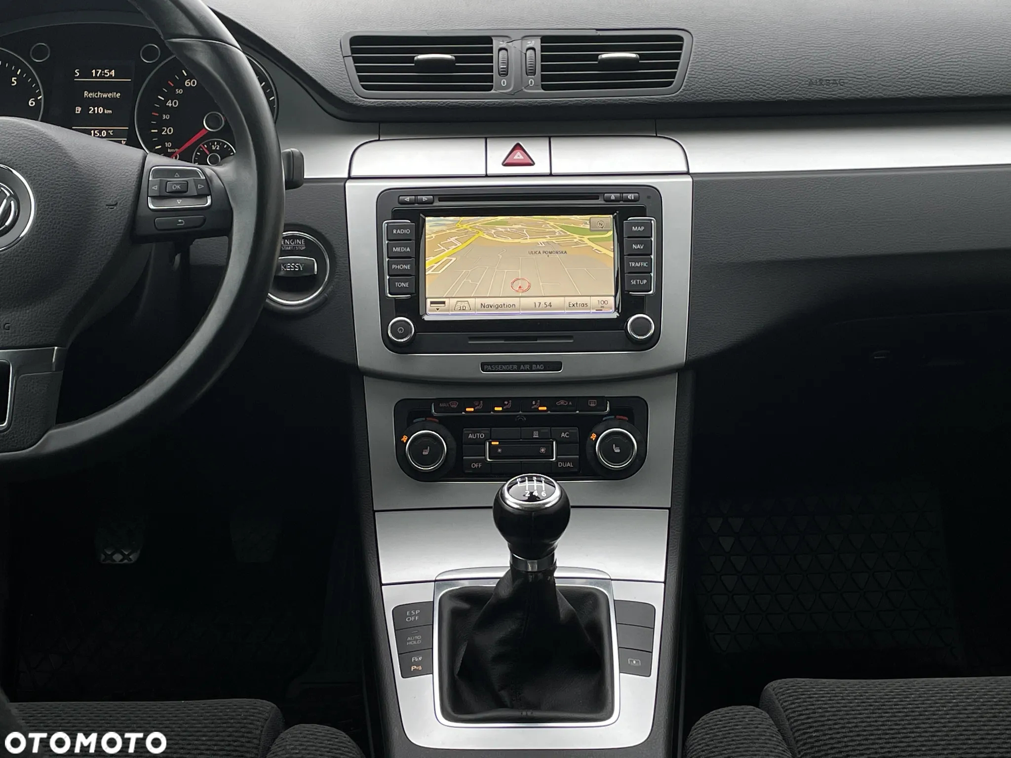 Volkswagen Passat 2.0 TSI Highline - 27