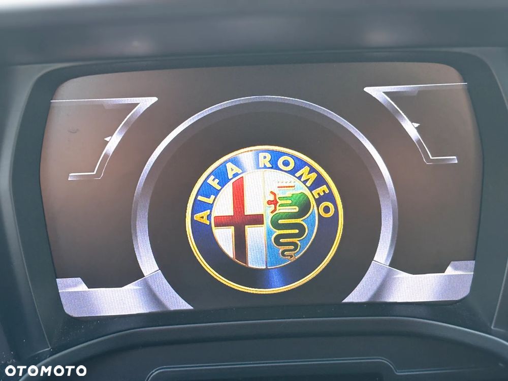 Alfa Romeo 4C - 38