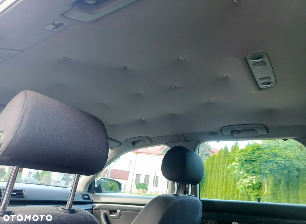 Audi A4 Avant 2.4 - 21