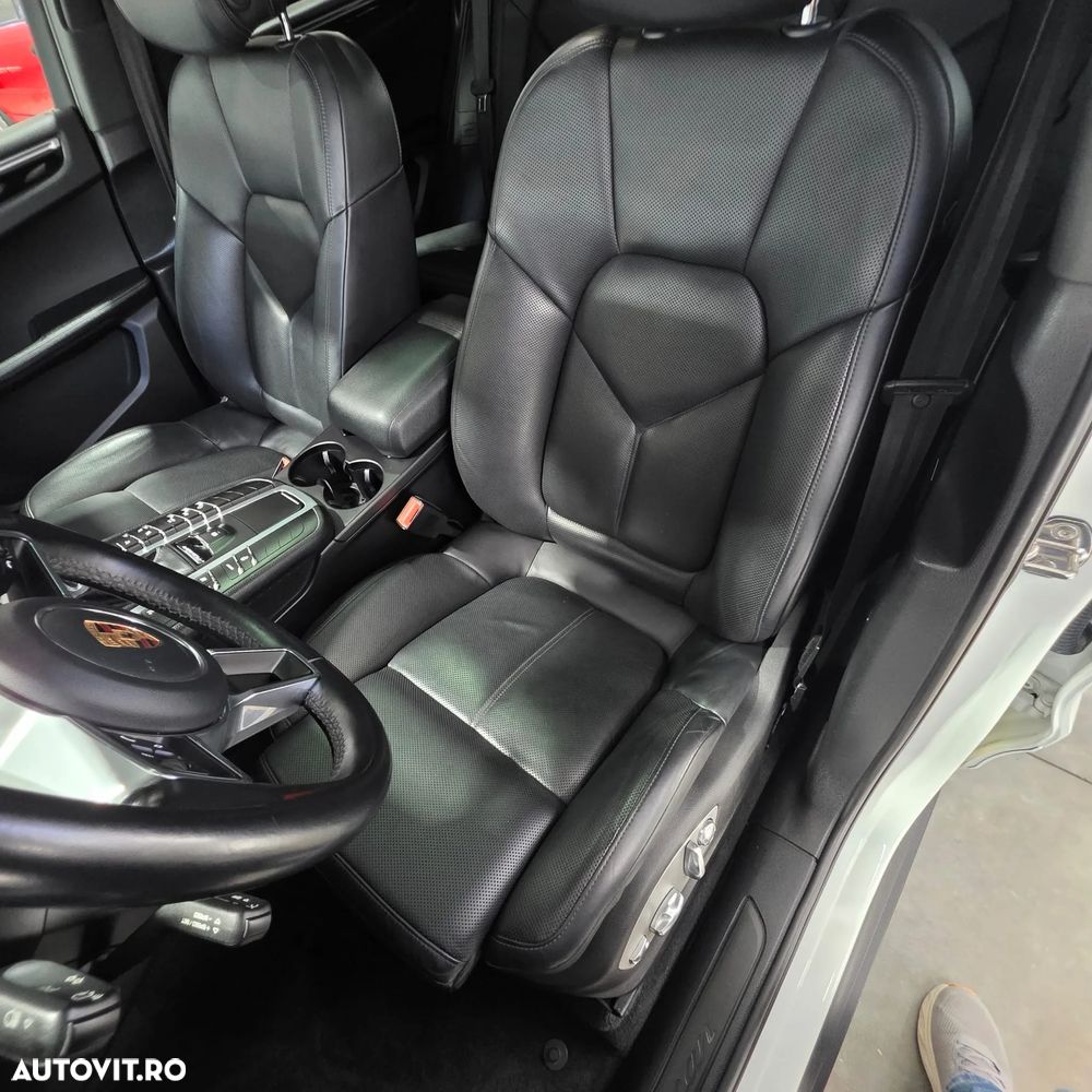 Porsche Macan - 9