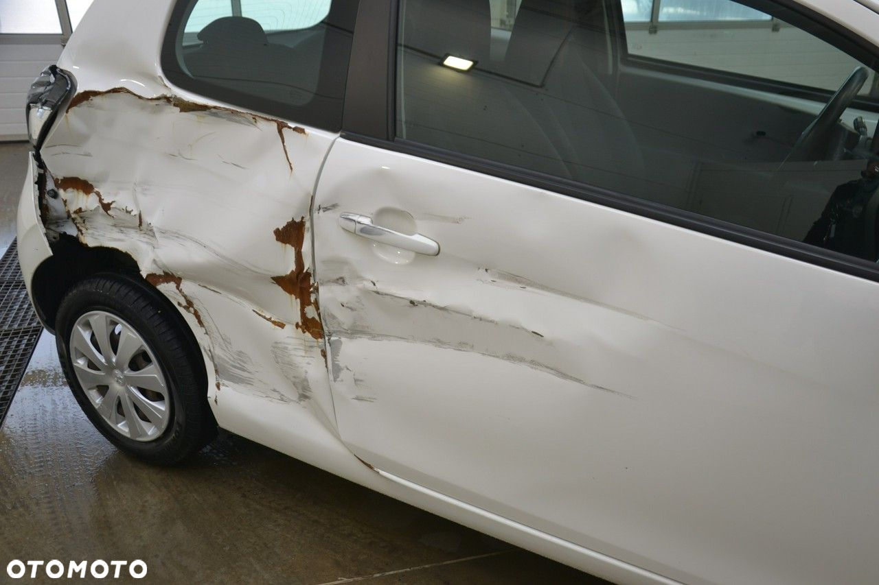 Peugeot 108 - 12