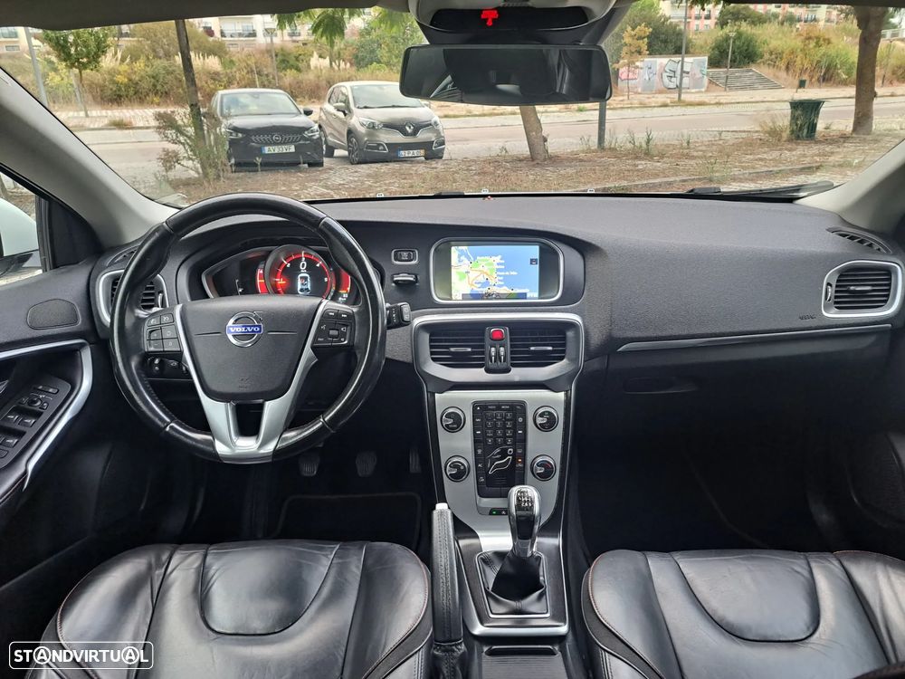 Volvo V40 D2 Ocean Race - 4