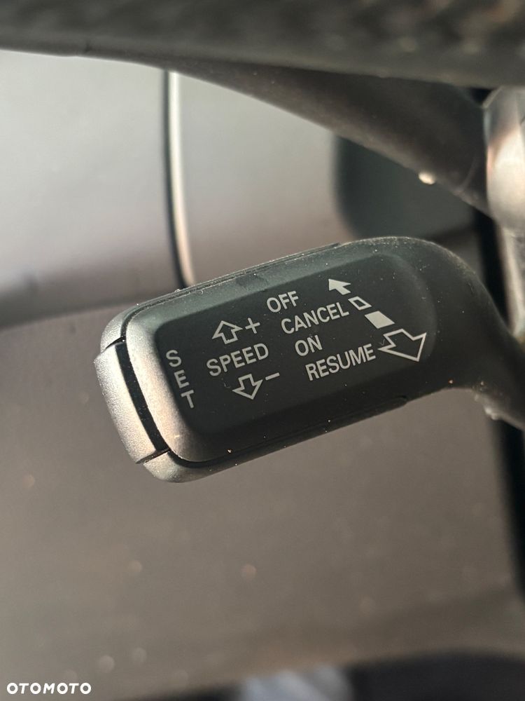 Audi A4 Avant 2.0 TDI DPF multitronic Ambiente - 20