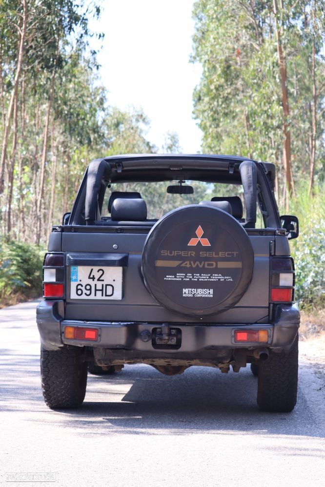Mitsubishi Pajero - 5
