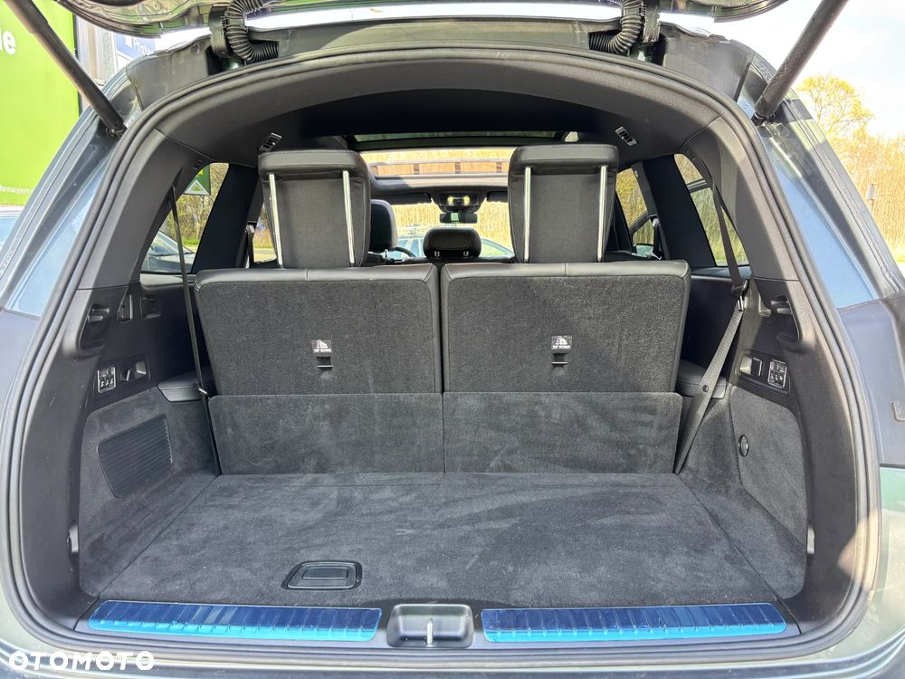 Mercedes-Benz GLS - 13