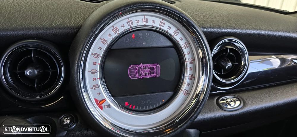 MINI Cabrio Cooper - 44