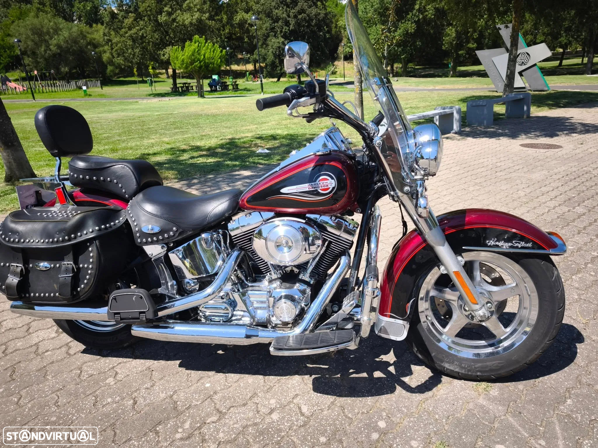 Harley-Davidson Heritage Softail - 4