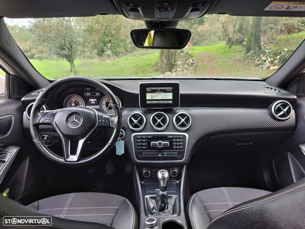 Mercedes-Benz A 180 CDI (BlueEFFICIENCY) Urban - 3