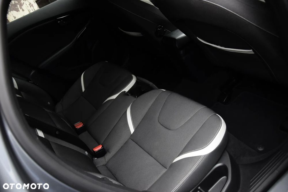 Volvo V40 T3 Geartronic - 7