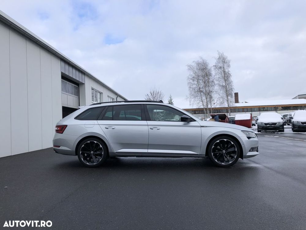 Skoda Superb Combi 2.0 TDI 4X4 DSG Sportline - 3