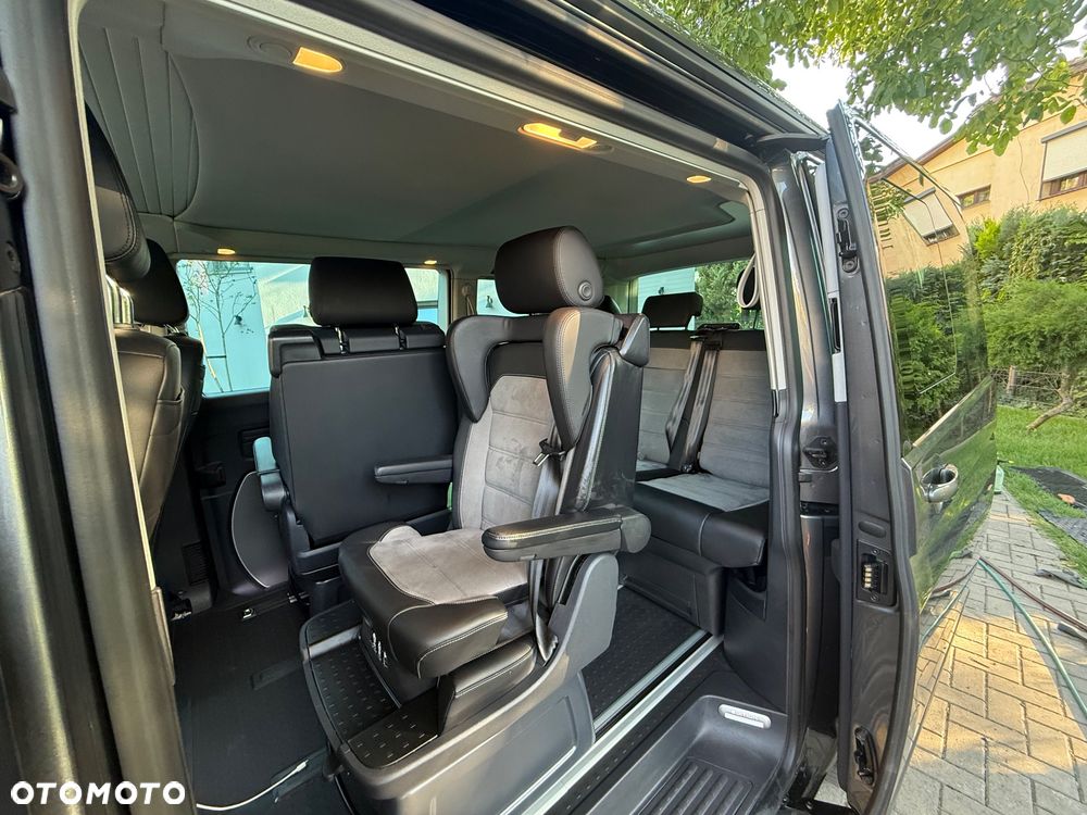 Volkswagen California - 36