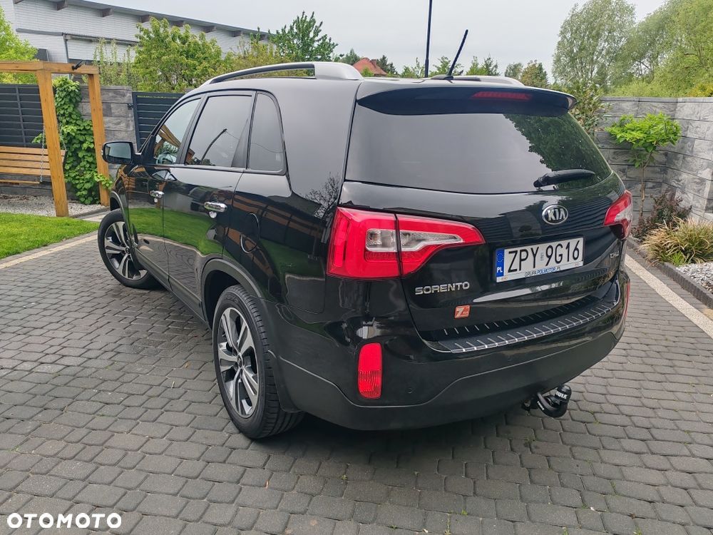 Kia Sorento - 4