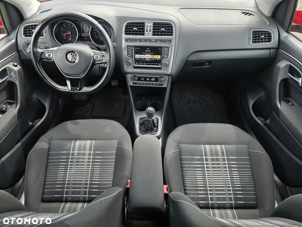 Volkswagen Polo 1.2 TSI Blue Motion Technology Lounge - 20