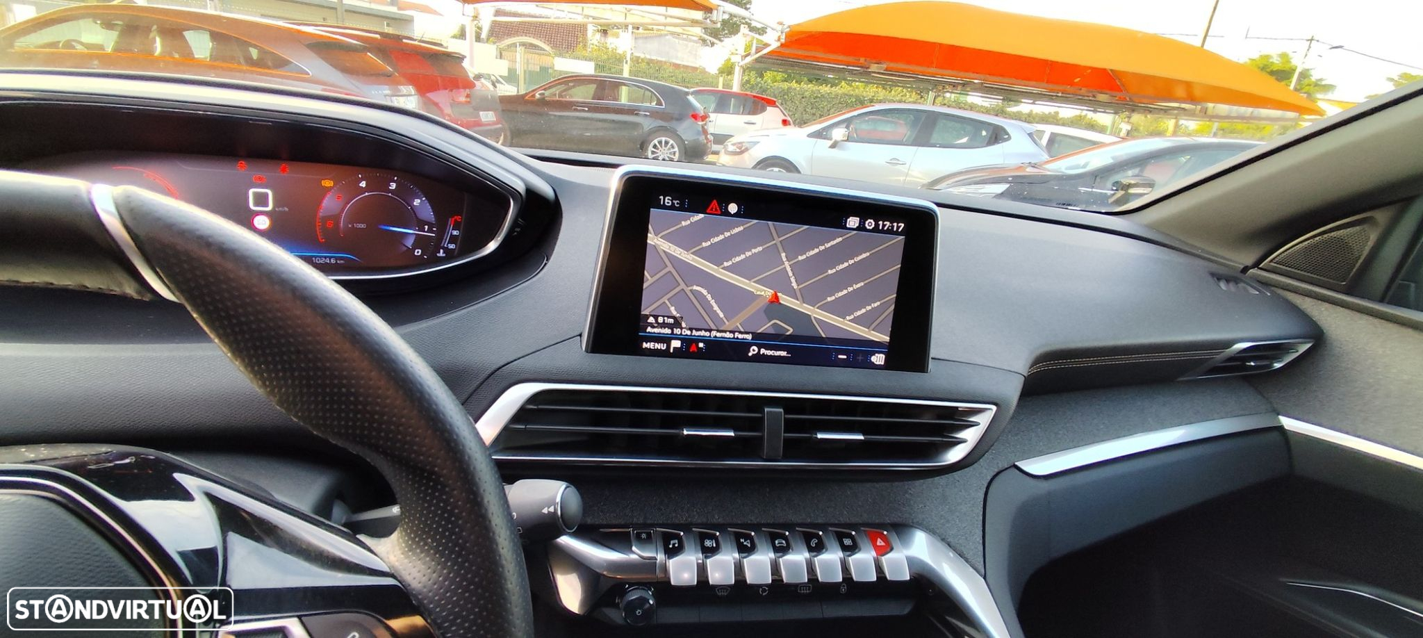 Peugeot 3008 1.6 BlueHDi GT Line - 27
