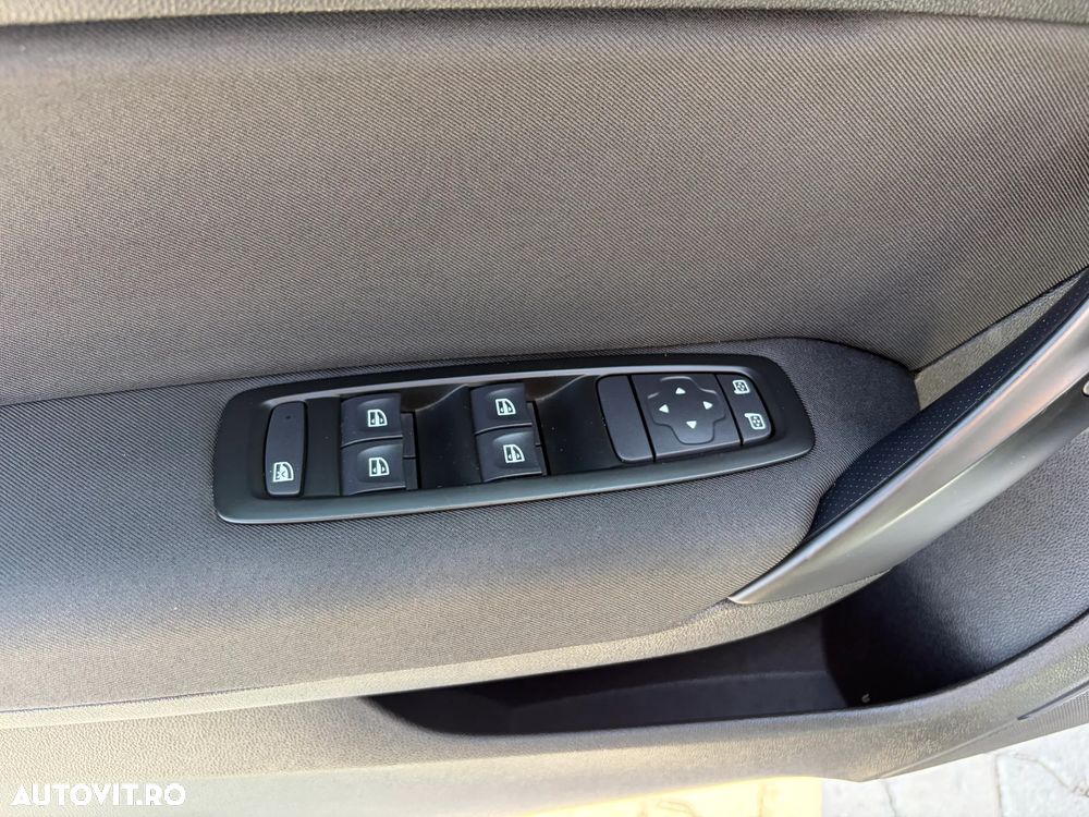 Renault Megane TCe GPF Zen - 12