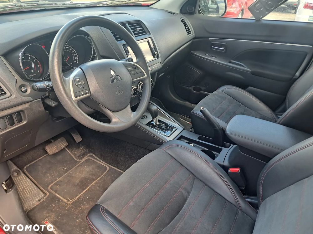 Mitsubishi Outlander 2.0 4WD CVT Spirit+ - 10