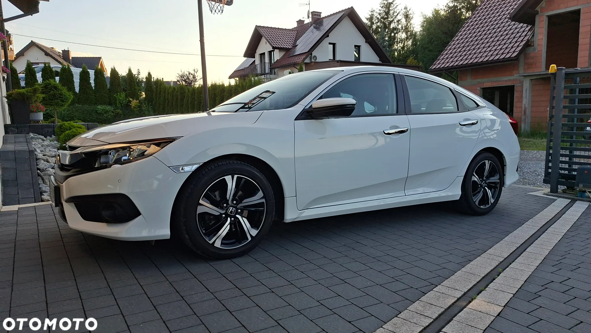 Honda Civic 1.5 T Elegance - 8