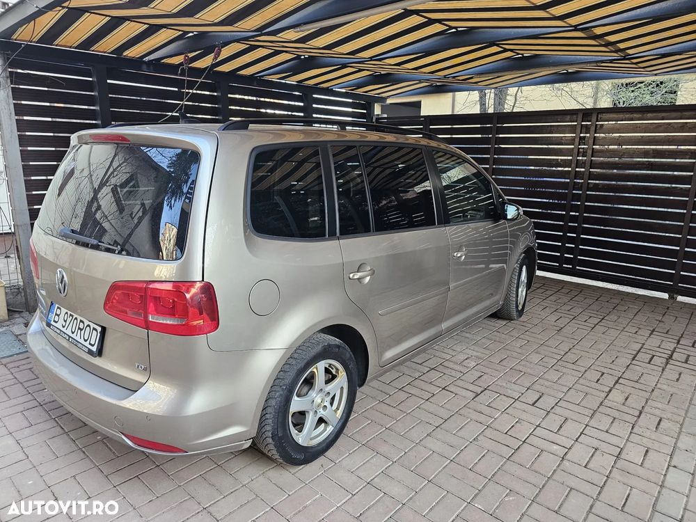 Volkswagen Touran 1.6 TDI DPF Comfortline - 2