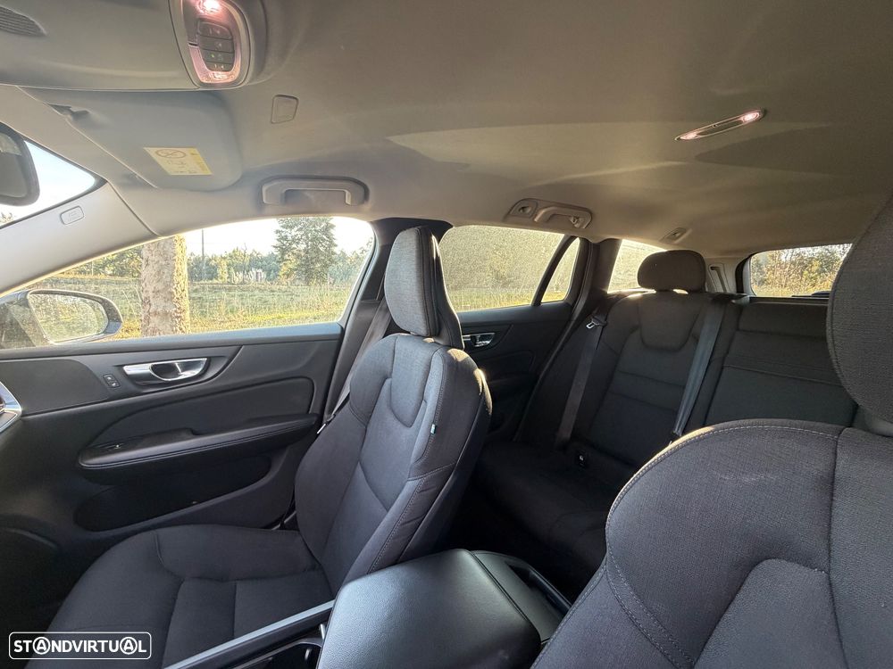 Volvo V60 D3 Geartronic Momentum Core - 15