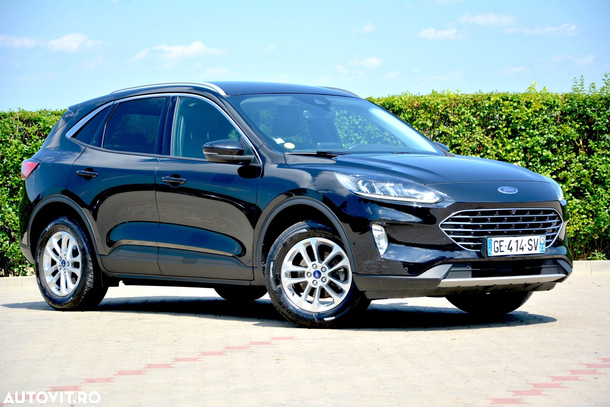 Ford Kuga 1.5 EcoBlue Aut. TITANIUM - 1
