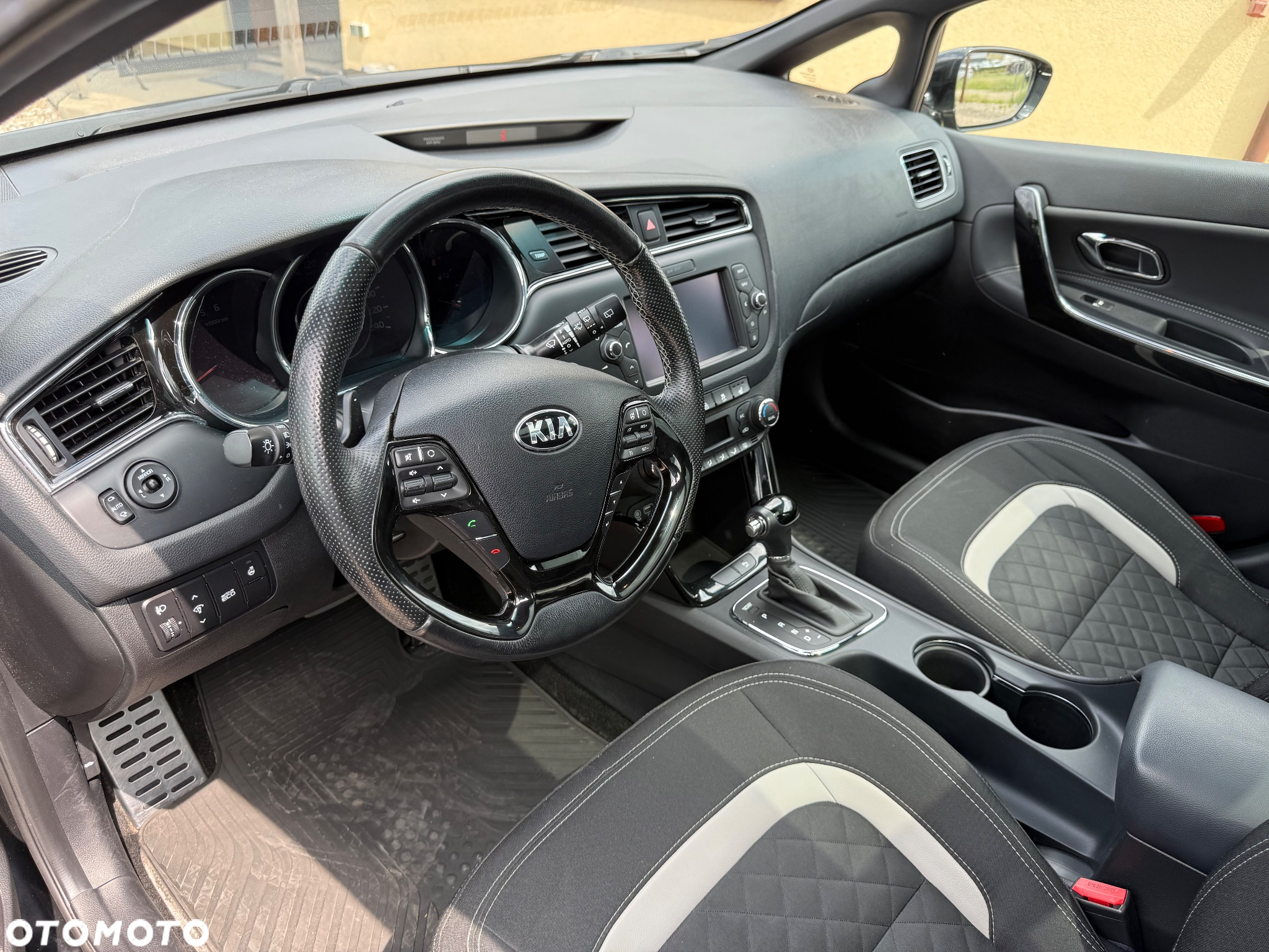Kia Ceed - 19