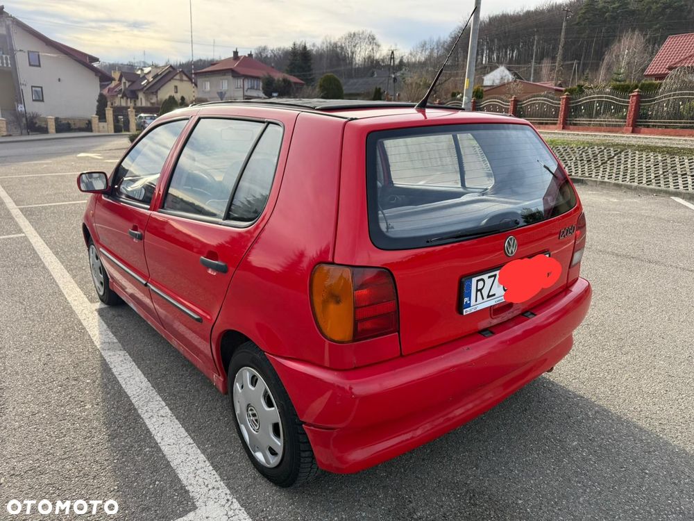 Volkswagen Polo - 5