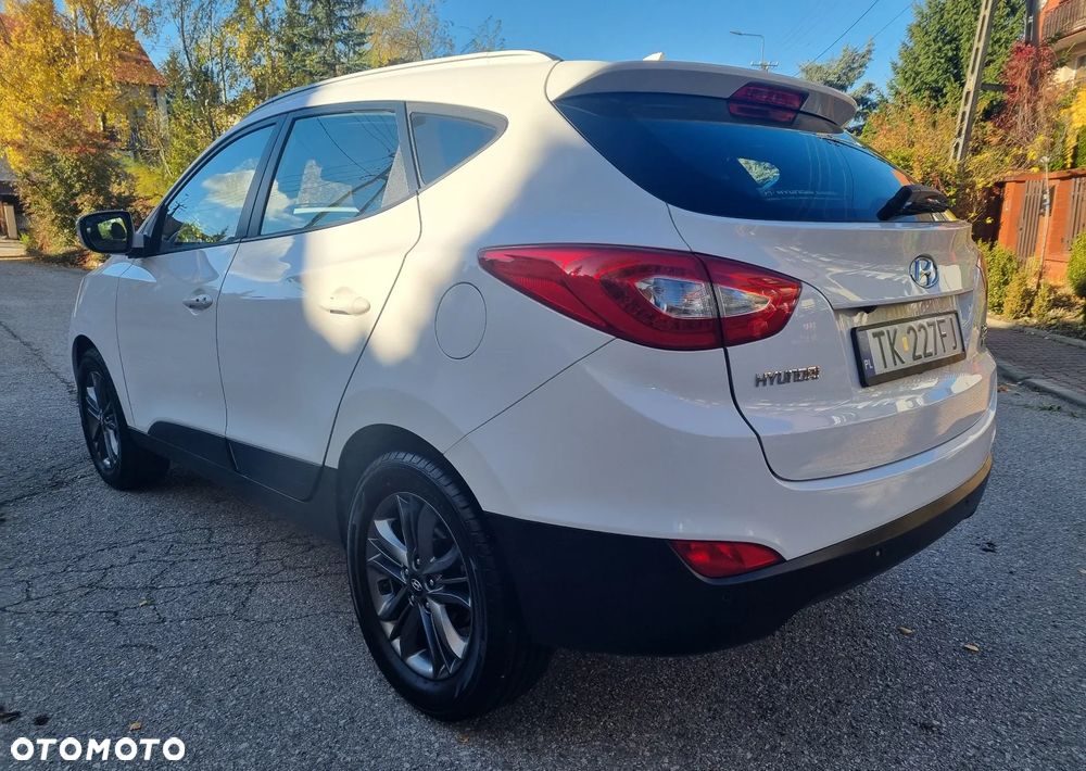 Hyundai ix35 1.7 CRDi 2WD blue Finale Gold - 15