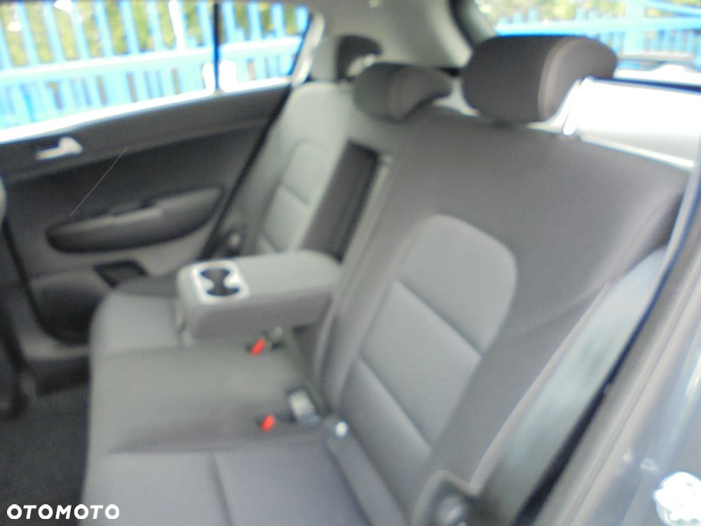 Kia Sportage 1.6 GDI 2WD Dream-Team Edition - 11