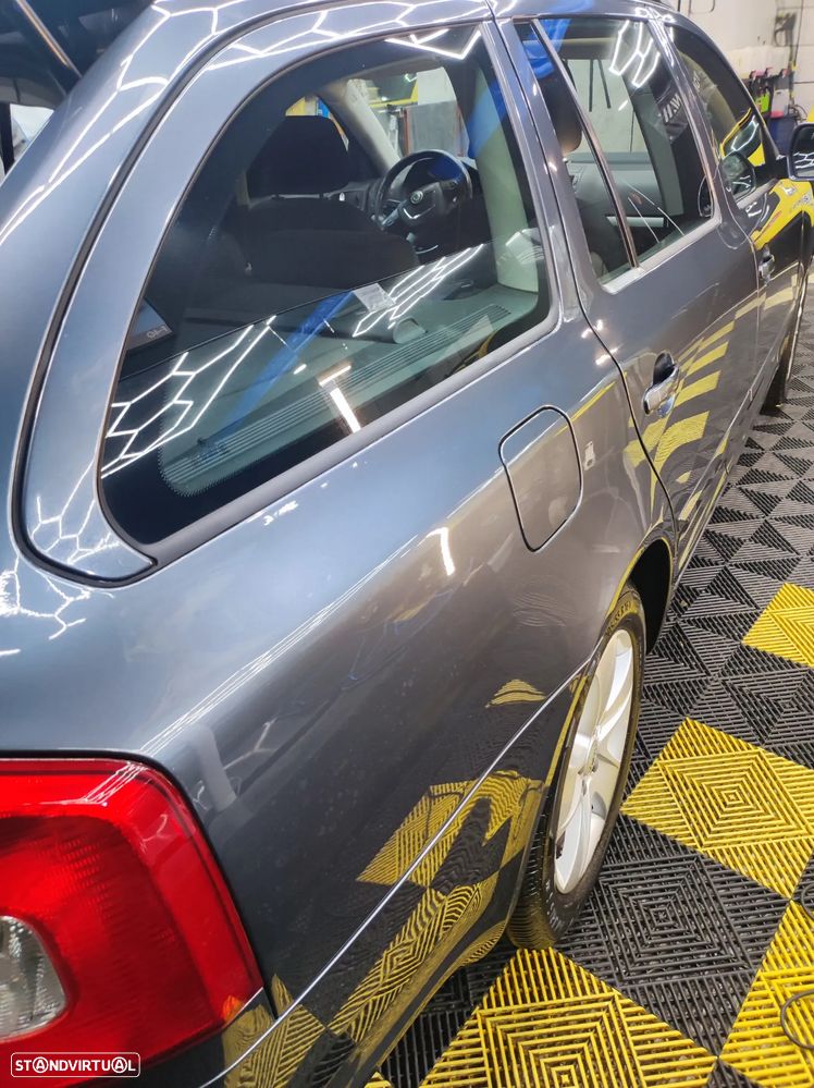 Skoda Octavia Break 1.6 TDi Elegance - 5