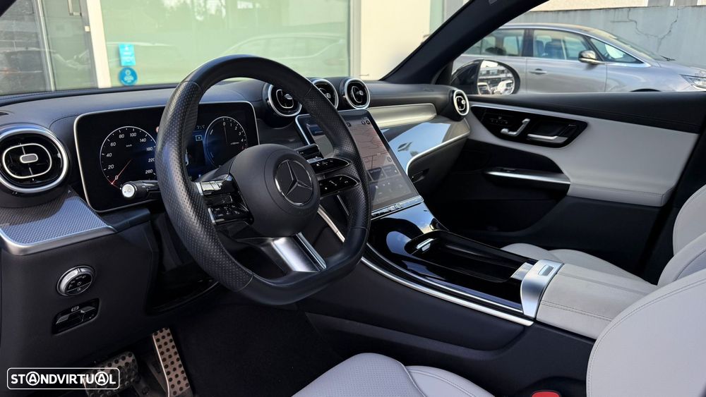 Mercedes-Benz GLC 300 e Coupe 4Matic - 11