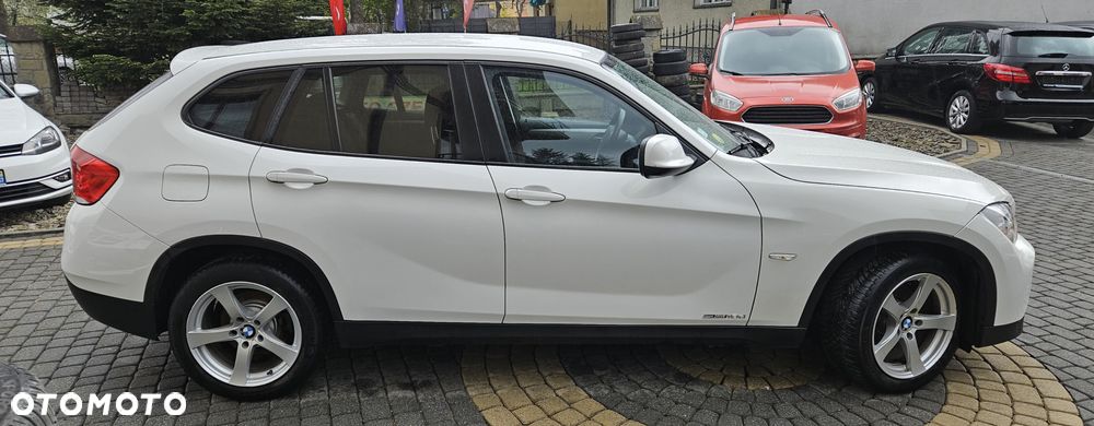 BMW X1 sDrive18d Sport Line - 9