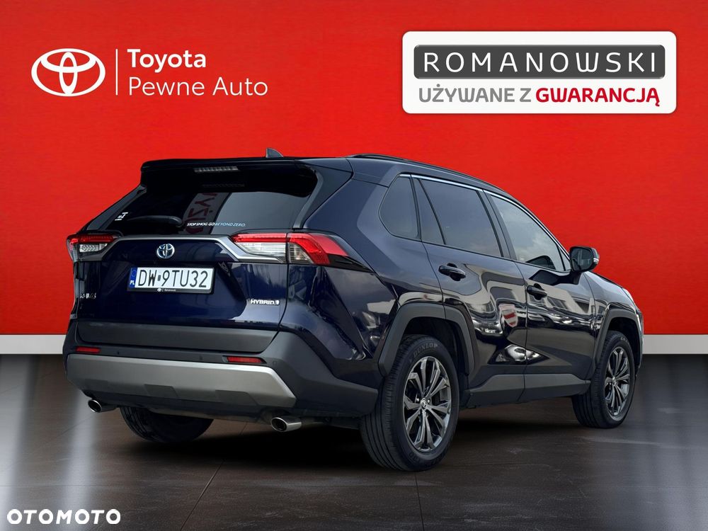 Toyota RAV4 - 6