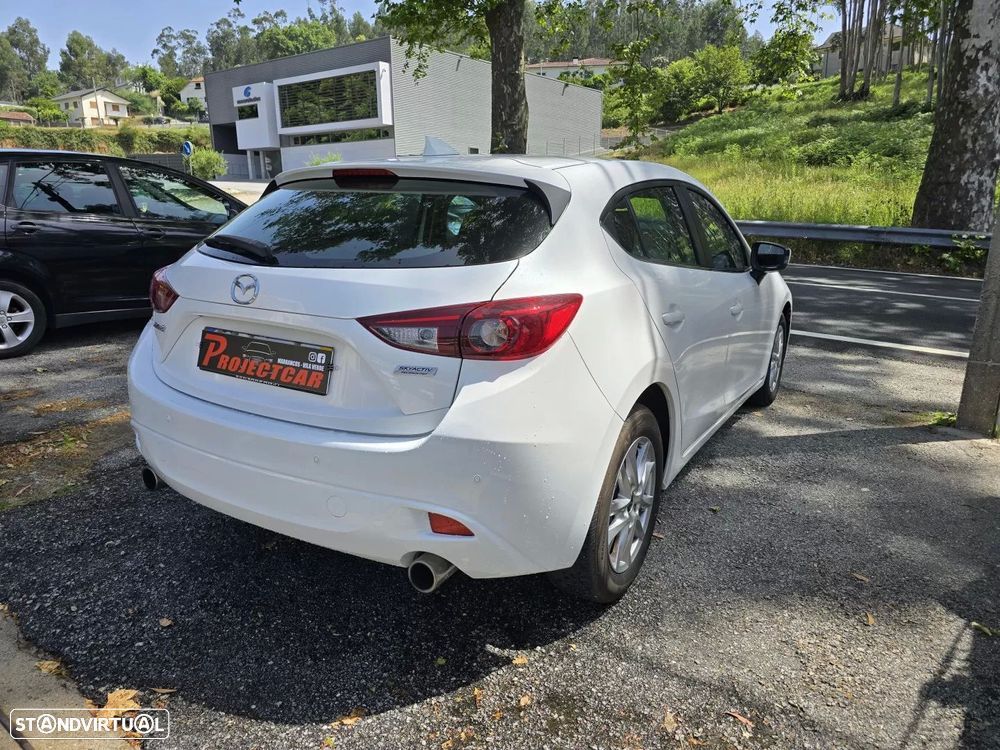 Mazda 3 Hatchback 1.5 Sky-D Evolve HS Navi - 6