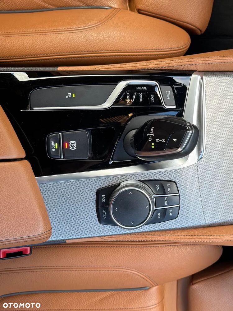 BMW Seria 5 - 11