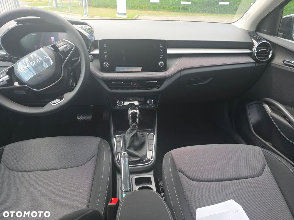 Skoda Fabia 1.5 TSI Drive DSG - 8