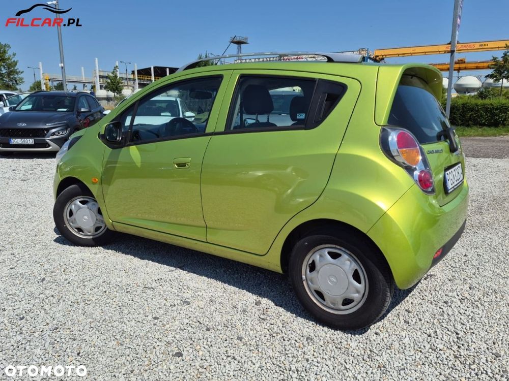 Chevrolet Spark - 15