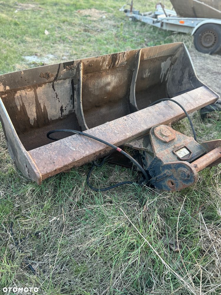 New Holland MH PLUS - 8