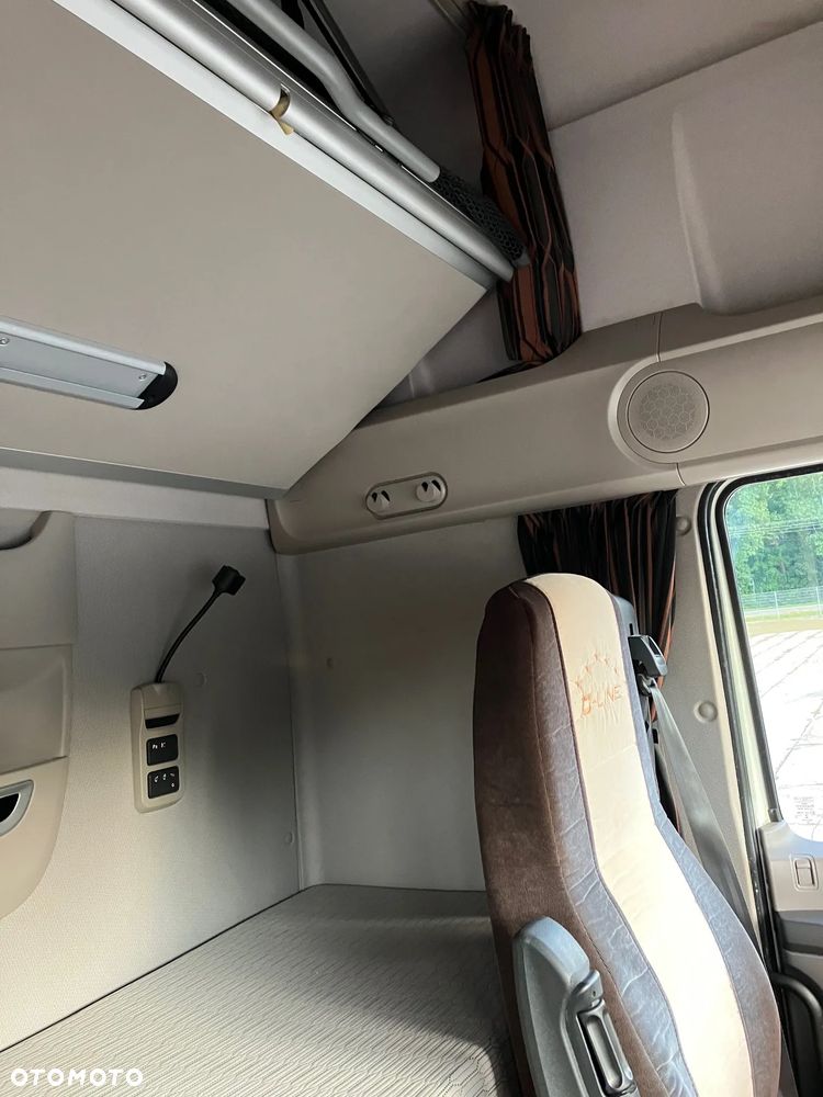 DAF XF 106. 480km - 13