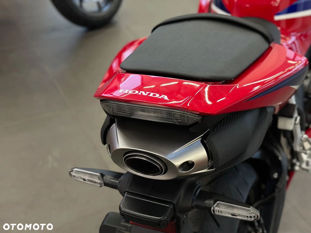 Honda CBR - 6
