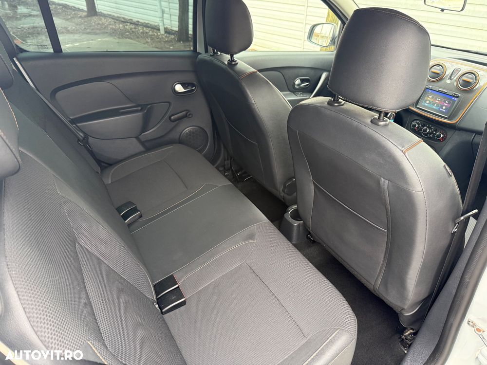 Dacia Sandero Stepway TCe 90 Prestige - 20