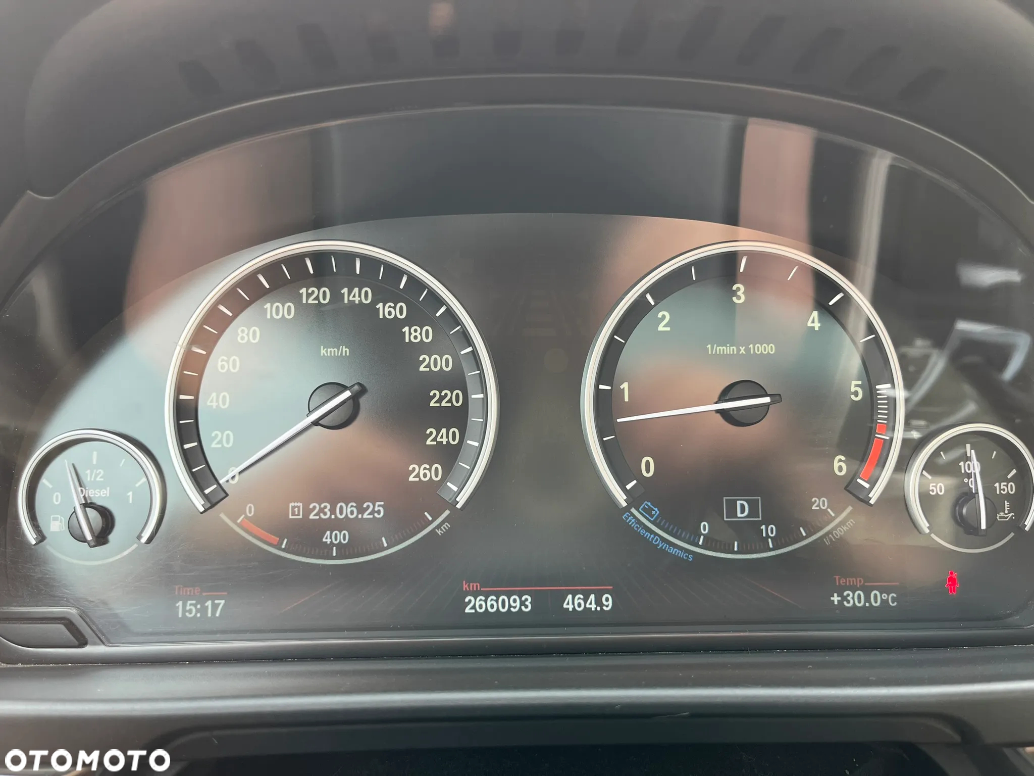 BMW Seria 5 530d xDrive - 26